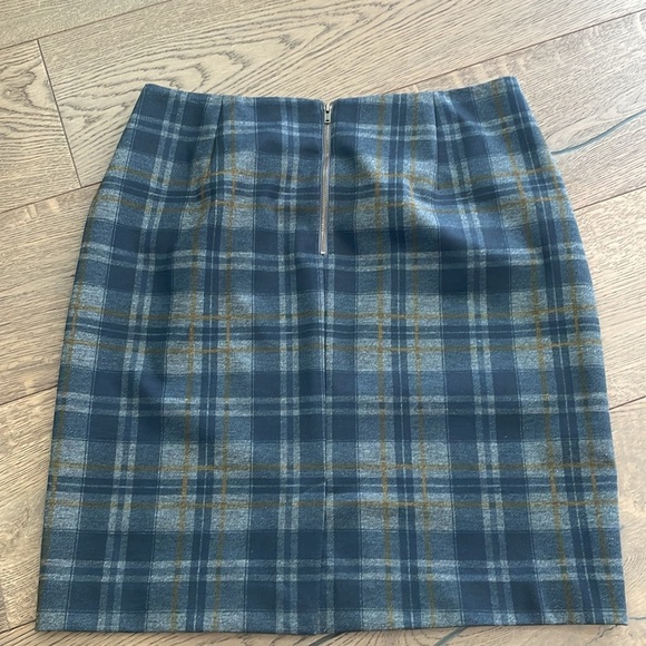CAbi Step Out Skirt Plaid Blue Gray Gold Women's Pencil Size 8 - Picture 3 of 7
